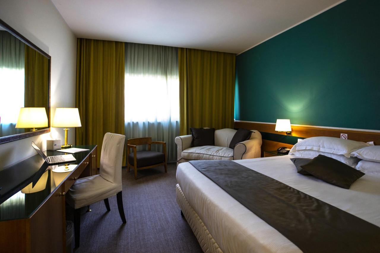 Bv Hotel Oly Róma Kültér fotó